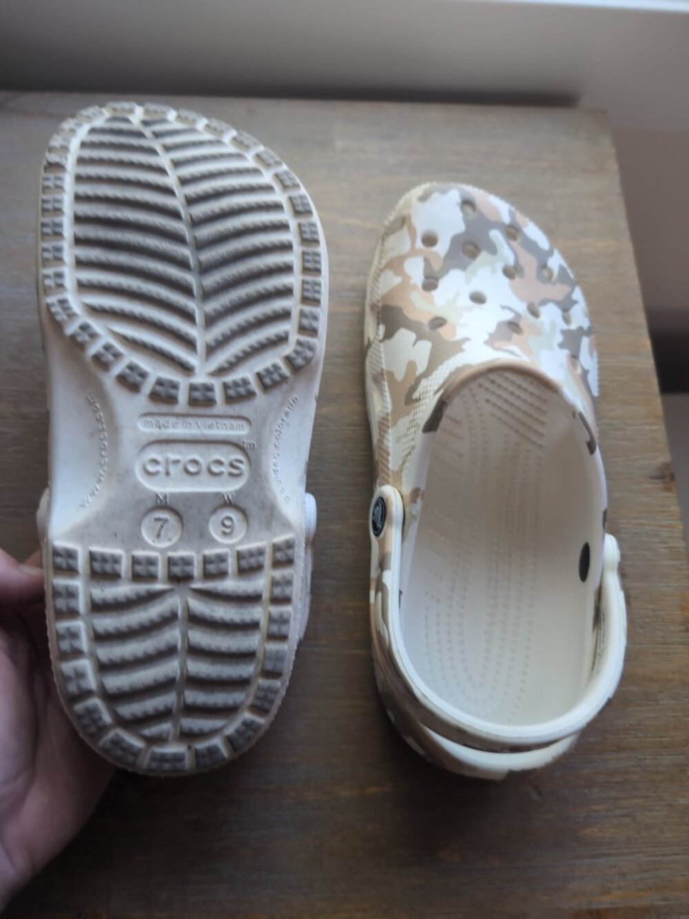 Crocs Classic White Camo - Picture 3 of 9